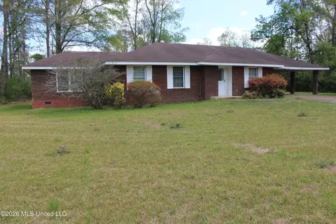Exterior - 206 E Meadowbrook Dr, Brookhaven, MS 39601 photo 2 of 3