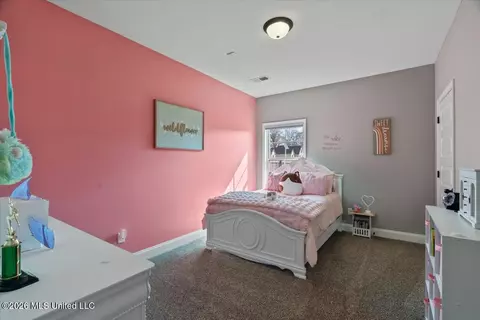 Bedroom - 1948 Ava Dr, Nesbit, MS 38651 photo 4 of 6