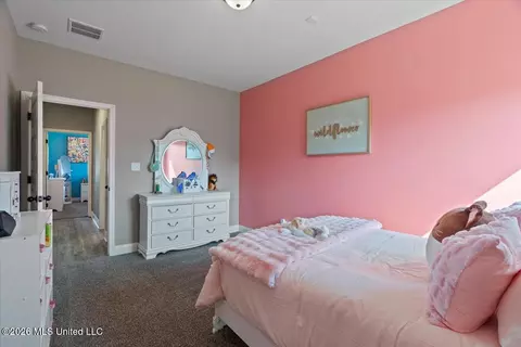 Bedroom - 1948 Ava Dr, Nesbit, MS 38651 photo 3 of 6