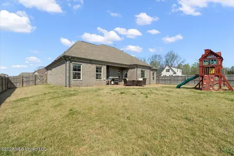 Exterior - 1948 Ava Dr, Nesbit, MS 38651 photo 9 of 10