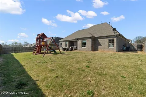 Exterior - 1948 Ava Dr, Nesbit, MS 38651 photo 8 of 10
