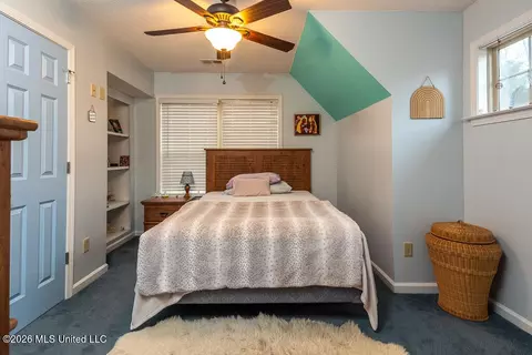 Bedroom - 2382 Oak Creek Dr, Hernando, MS 38632 photo 4 of 4