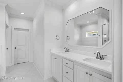 Entry Way - 403 Old Maple Cv, Madison, MS 39110 photo 5 of 6