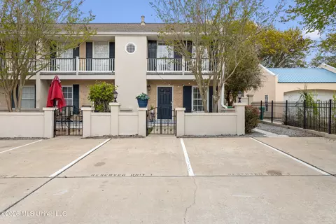 105 Demontluzin Ave #1, Bay Saint Louis, MS 39520
