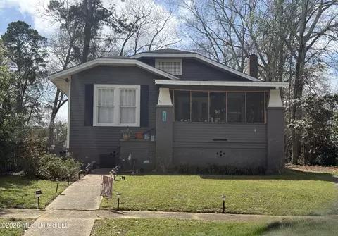 721 Minnesota Ave, Mccomb, MS 39648
