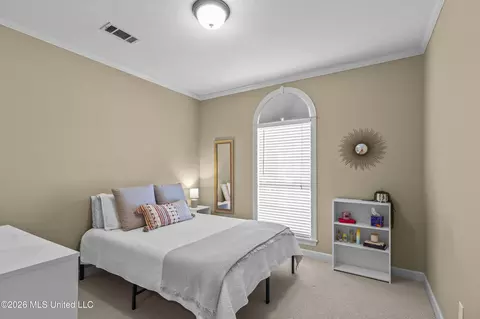 Bedroom - 69 Moss Woods Dr, Madison, MS 39110 photo 3 of 5