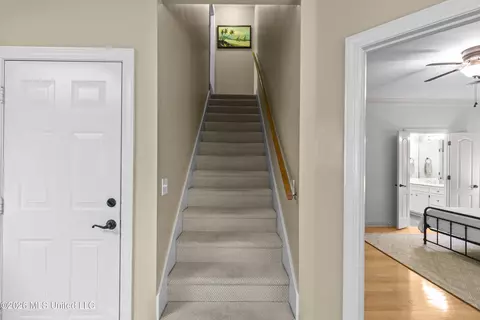 Entry Way - 69 Moss Woods Dr, Madison, MS 39110 photo 2 of 2