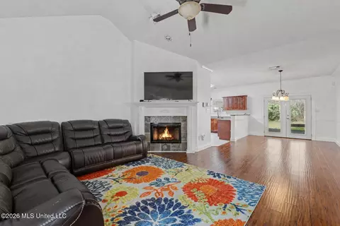 Living - 5715 Anoai Way, Diamondhead, MS 39525 photo 1 of 1
