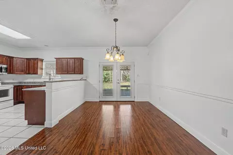 Dining - 5715 Anoai Way, Diamondhead, MS 39525 photo 1 of 1