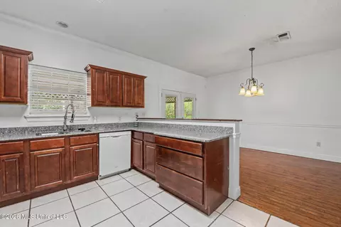 Kitchen - 5715 Anoai Way, Diamondhead, MS 39525 photo 1 of 2