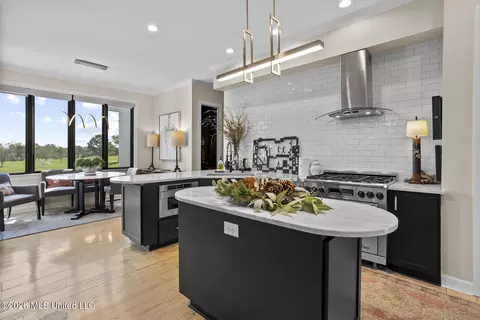 Kitchen - 9 Glen Eagles Dr, Jackson, MS 39211 photo 1 of 6