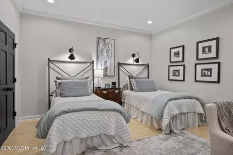 Bedroom - 9 Glen Eagles Dr, Jackson, MS 39211 photo 3 of 3