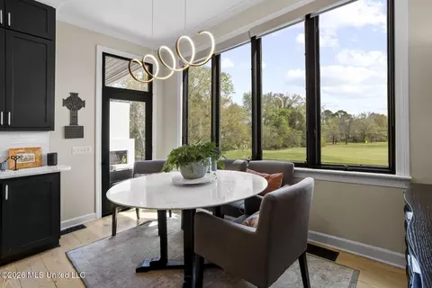 Dining - 9 Glen Eagles Dr, Jackson, MS 39211 photo 1 of 1