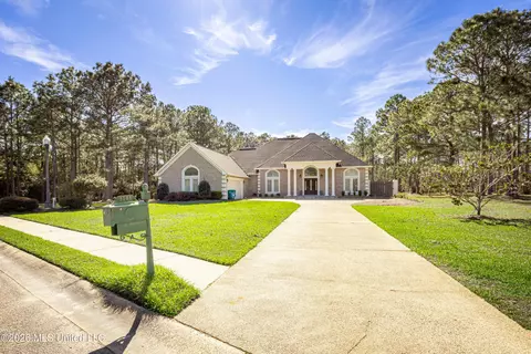 3101 Shell Landing Blvd, Gautier, MS 39553
