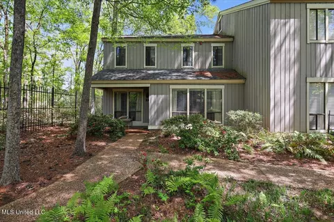 1 Eastbrooke St, Jackson, MS 39216