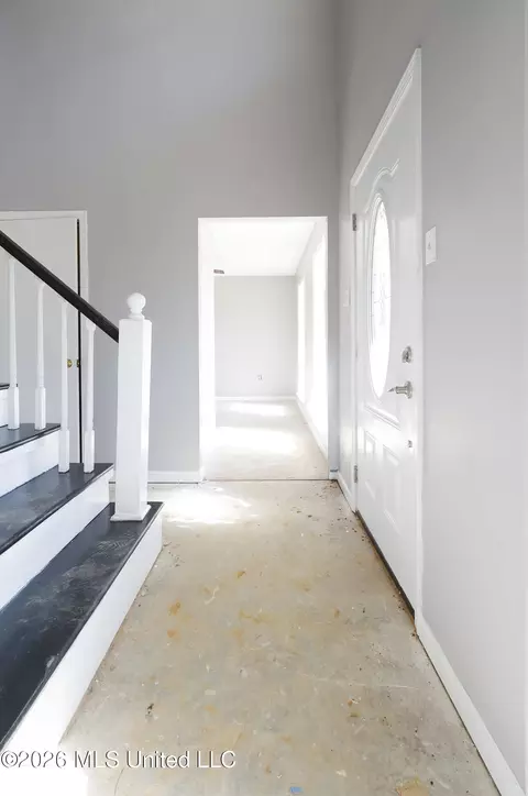 Entry Way - 2101 NE Highway 44, Summit, MS 39666 photo 3 of 5