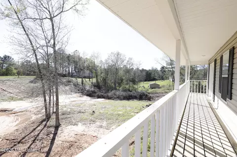 Exterior - 2101 NE Highway 44, Summit, MS 39666 photo 1 of 6