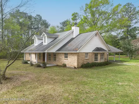 23463 N Benville Rd, Picayune, MS 39466