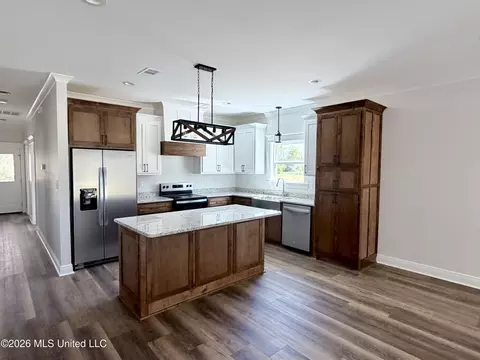 Kitchen - 210 Marshall Smith Rd, Lucedale, MS 39452 photo 3 of 3