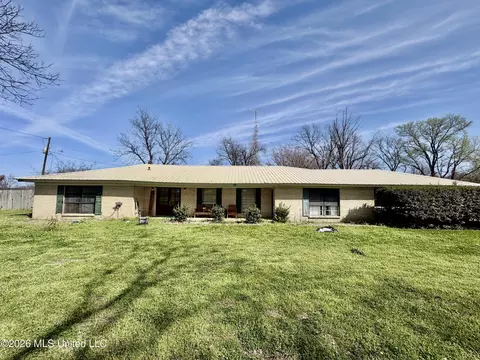 4926 S Highway 61, Mound Bayou, MS 38762