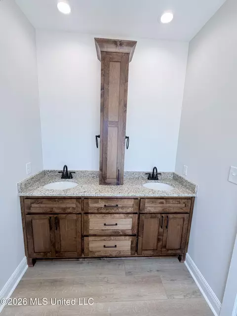 Bath - 216 Marshall Smith Rd, Lucedale, MS 39452 photo 3 of 3