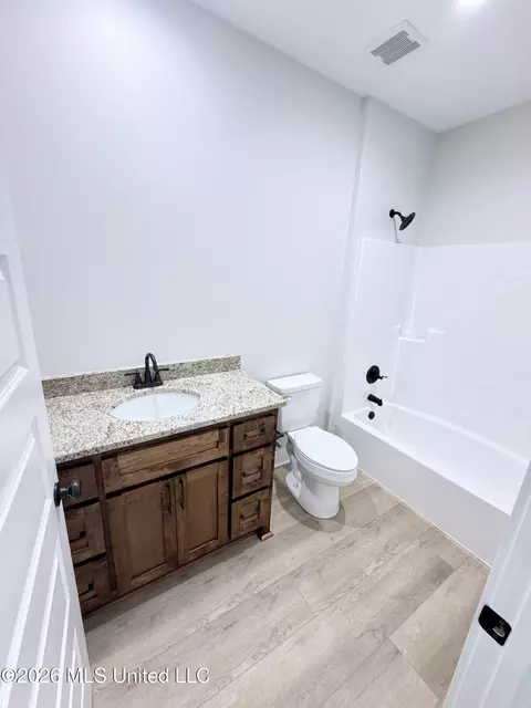 Bath - 216 Marshall Smith Rd, Lucedale, MS 39452 photo 1 of 3