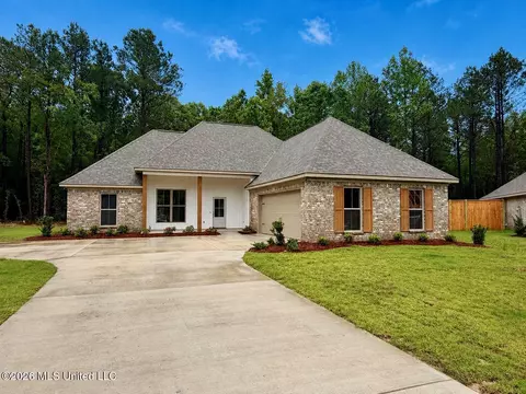 325 Stronghold Dr, Brandon, MS 39042
