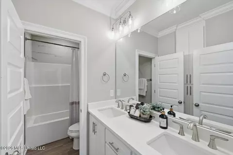 Bath - 140 Palace Xing, Flowood, MS 39232 photo 4 of 5