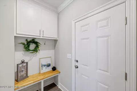 Entry Way - 140 Palace Xing, Flowood, MS 39232 photo 4 of 4