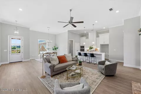 Entry Way - 140 Palace Xing, Flowood, MS 39232 photo 2 of 4