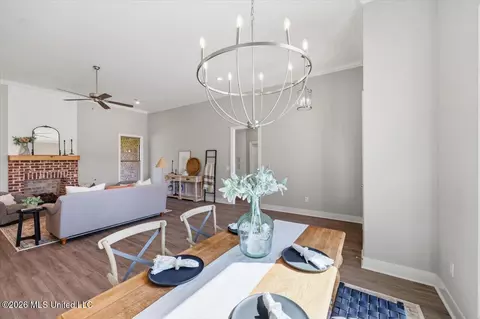 Dining - 140 Palace Xing, Flowood, MS 39232 photo 2 of 2