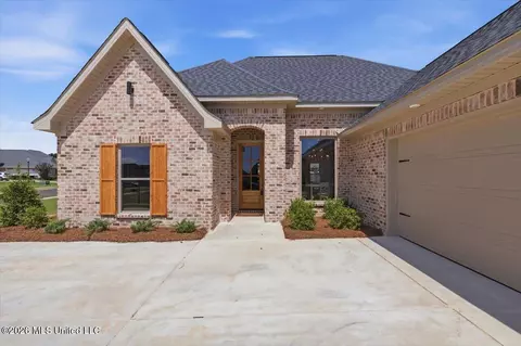 Exterior - 142 Palace Xing, Flowood, MS 39232 photo 3 of 5