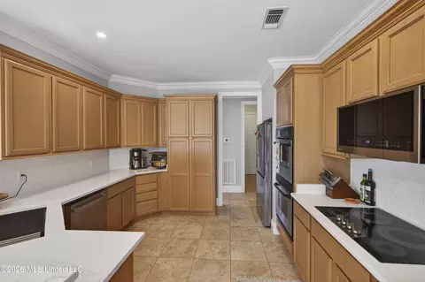 Kitchen - 756 Troon Ct, Diamondhead, MS 39525 photo 2 of 5