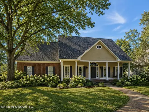 1425 Fontaine Dr, Jackson, MS 39211