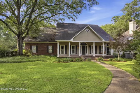 Exterior - 1425 Fontaine Dr, Jackson, MS 39211 photo 4 of 4