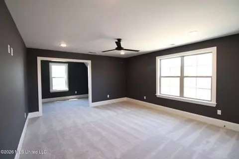 Bedroom - 4232 Brooke Dr, Nesbit, MS 38651 photo 3 of 7