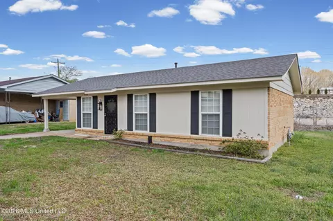 Exterior - 2948 Caffey St, Hernando, MS 38632 photo 4 of 4