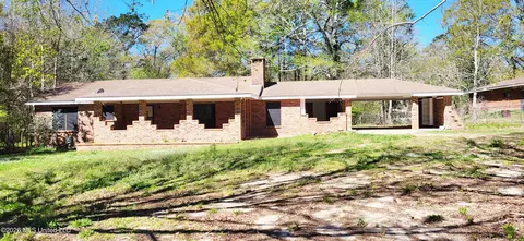 138 Cliff Mitchell Rd, Picayune, MS 39466