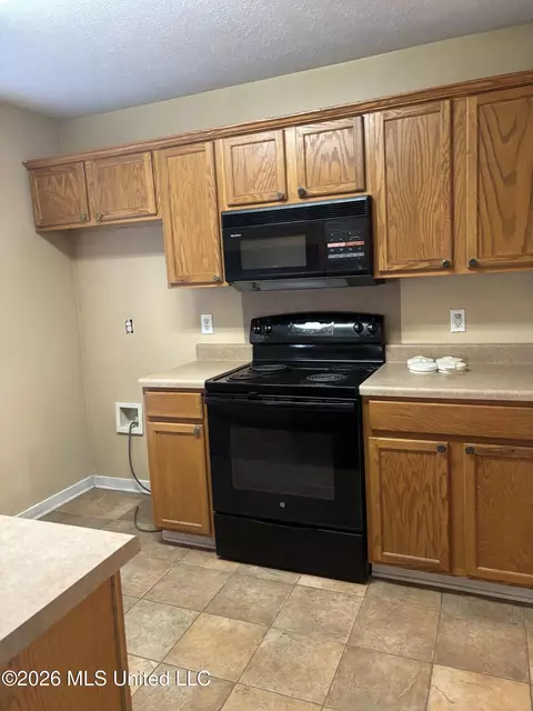 Kitchen - 705 Tatum Dr, Florence, MS 39073 photo 4 of 5