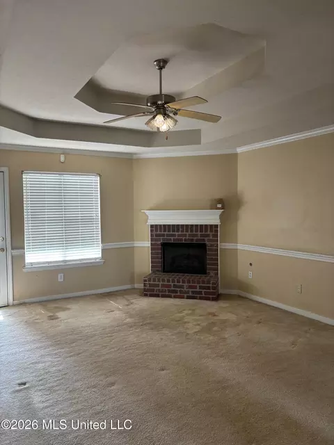 Living - 705 Tatum Dr, Florence, MS 39073 photo 2 of 6