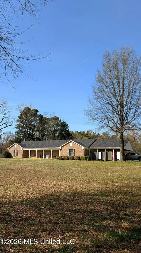 5656 Coleman Rd, Olive Branch, MS 38654