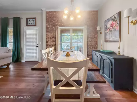 Dining - 816 Ascham Ct, Pearl, MS 39208 photo 1 of 3