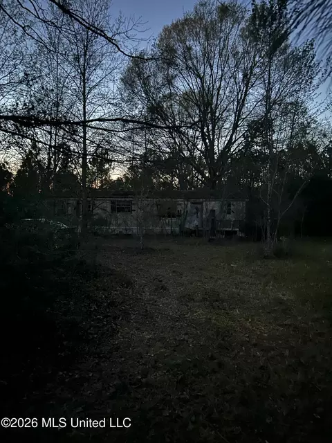 21438 Mcdowell Rd, Saucier, MS 39574 photo 2
