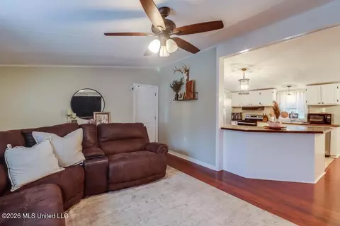 20210 Lennis Cuevas Rd, Saucier, MS 39574 photo 20