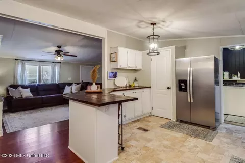 20210 Lennis Cuevas Rd, Saucier, MS 39574 photo 10