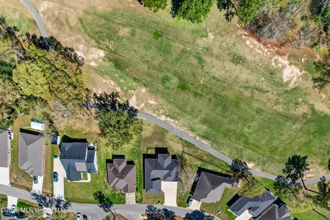 View/Area - 87116 Highpoint Dr, Diamondhead, MS 39525 photo 9 of 15