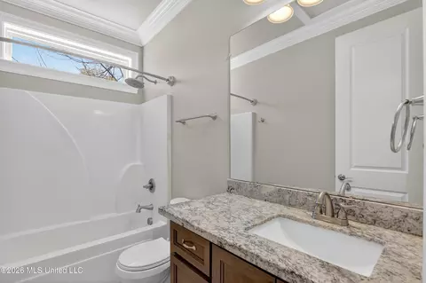 Bath - 87116 Highpoint Dr, Diamondhead, MS 39525 photo 5 of 5