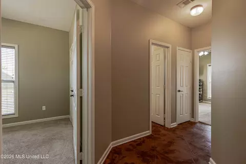 Entry Way - 301 Spring Hill Pt, Brandon, MS 39047 photo 2 of 2
