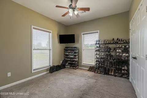 Bedroom - 301 Spring Hill Pt, Brandon, MS 39047 photo 6 of 7