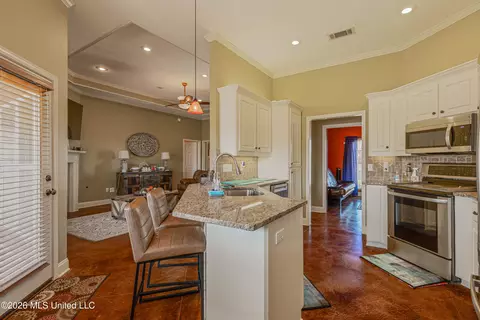 Other - 301 Spring Hill Pt, Brandon, MS 39047 photo 8 of 17